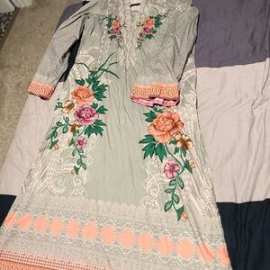 Floral print shalwar Kamiz